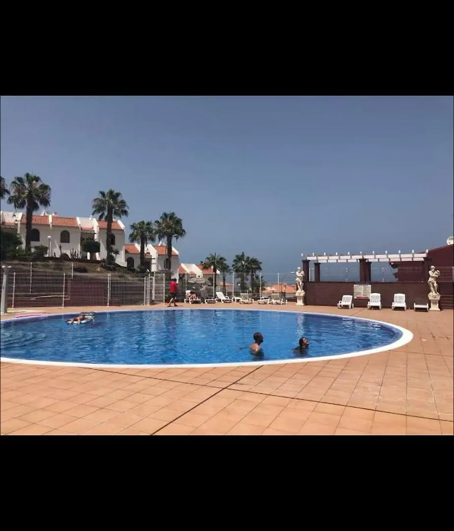 アパート Lux 2 Bedrooms Costa Adeje Torviscas Bajo スペイン